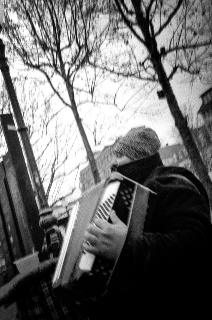 151231 - Ilford HP5+ - Olympus XA2- 018