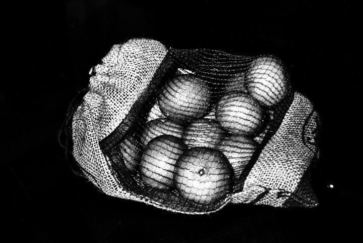 161128 - Ilford HP5+ - Contax T vs - 001.jpeg