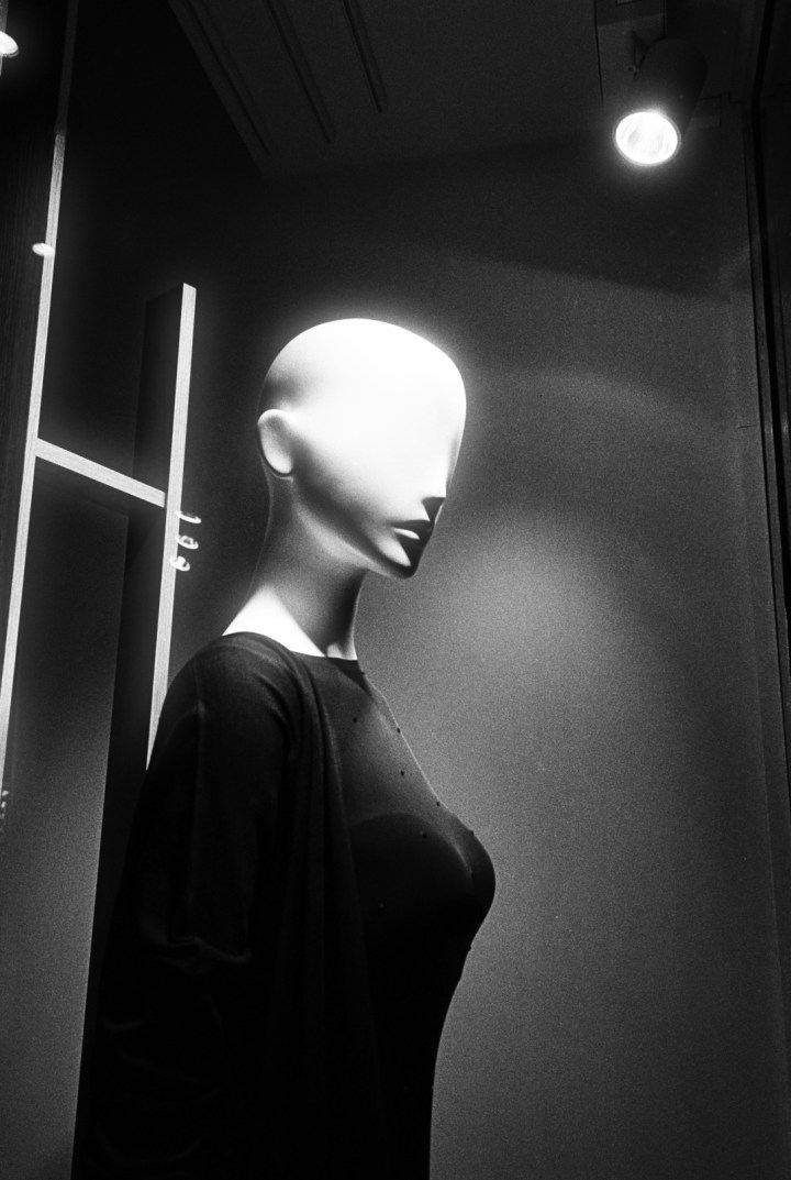 161206-ricoh-gr1-ilford-hp5-19