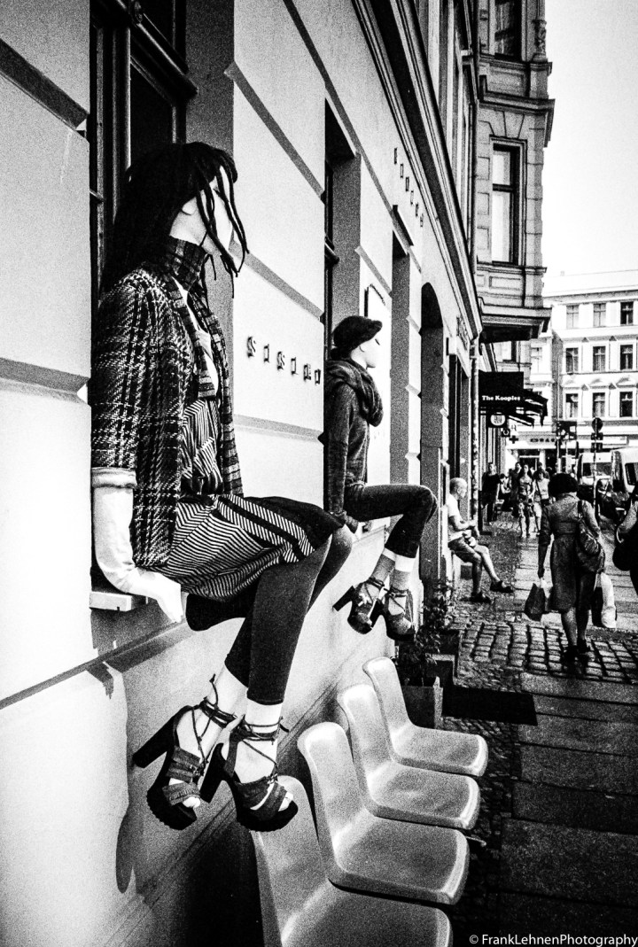 170901 - Olympus XA2 - Lomo Lady Grey (21)