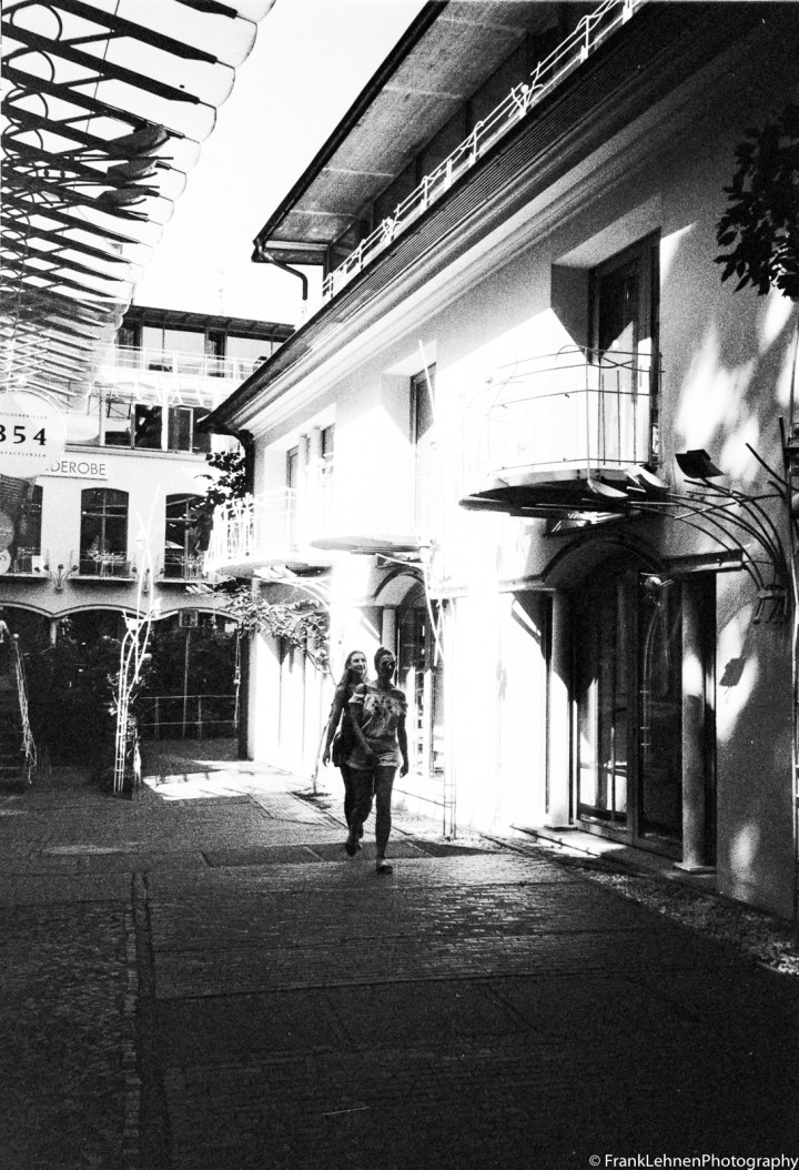 170901 - Olympus XA2 - Lomo Lady Grey (26)