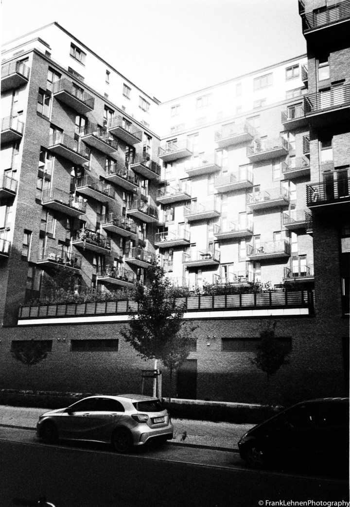 170901 - Olympus XA2 - Lomo Lady Grey (30)