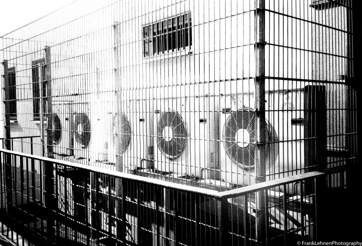 170901 - Olympus XA2 - Lomo Lady Grey (31)