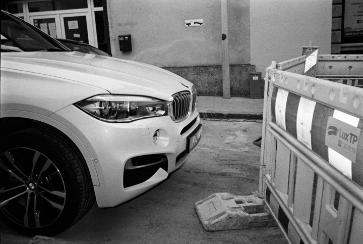 170422 - Olympus XA2 - Ilford HP5 (22)